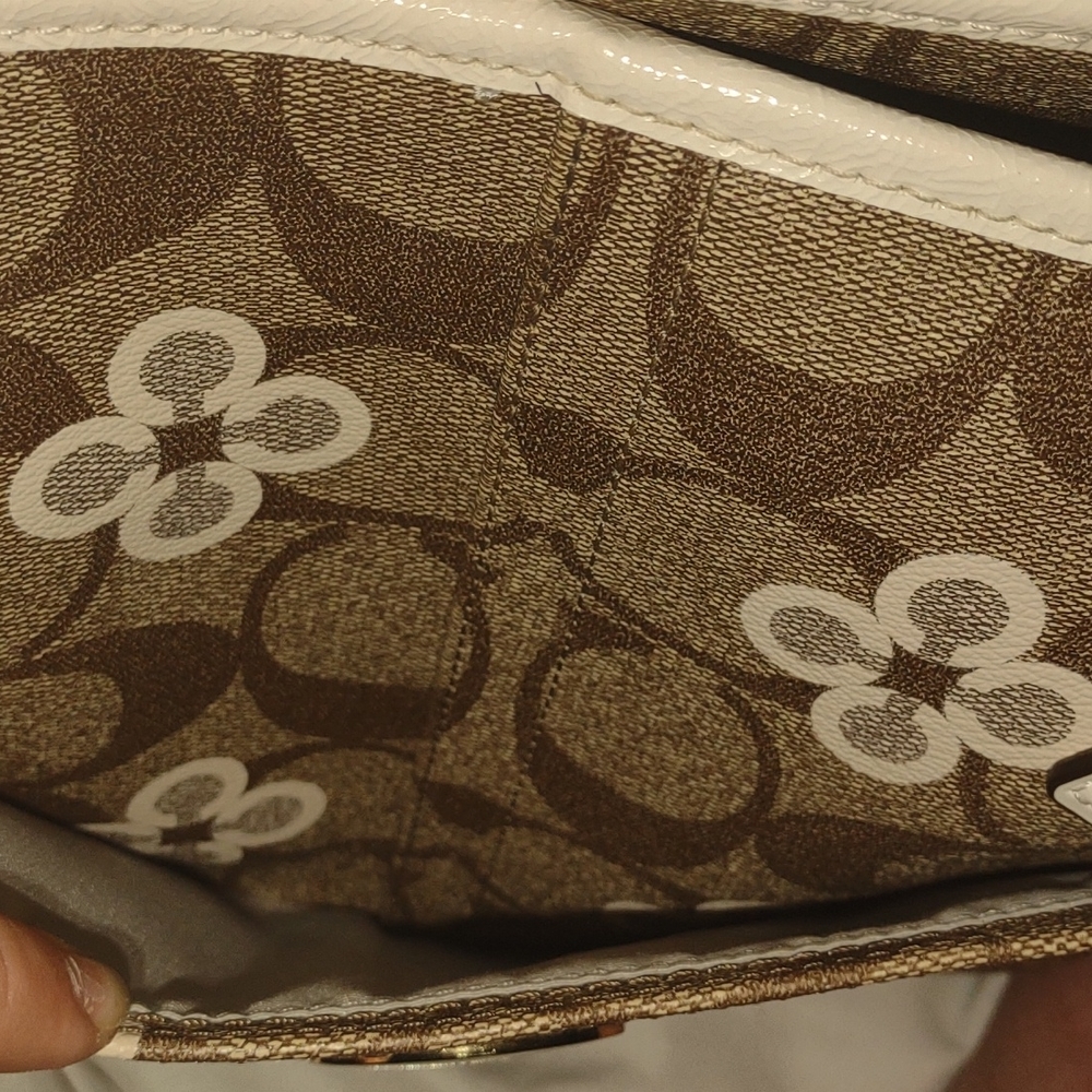 Purse 👜 - Picture 4 of 6